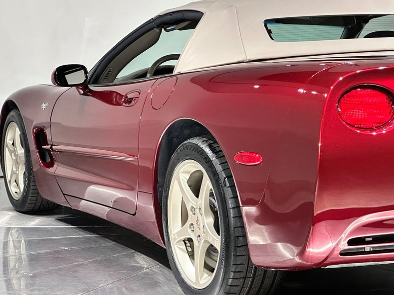 2003 Chevrolet Corvette 37