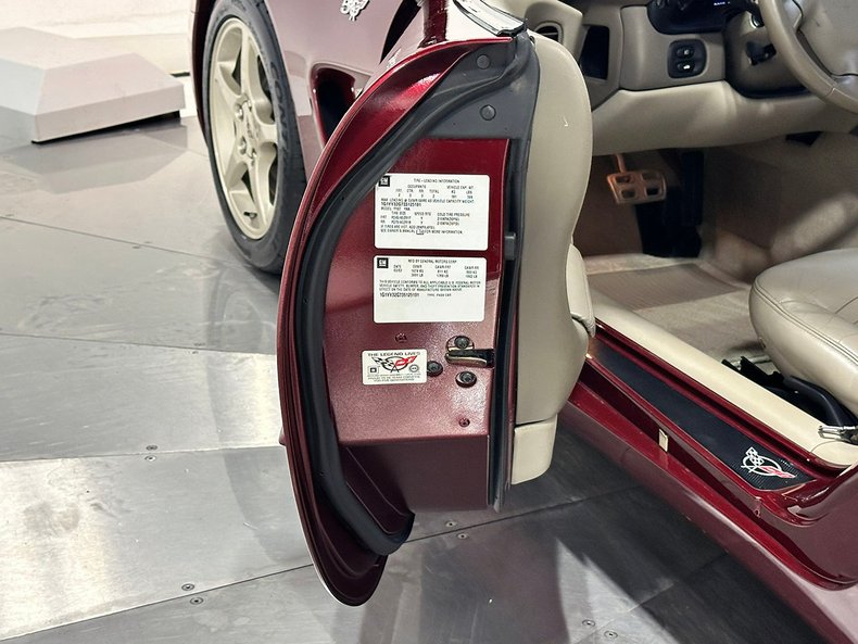 2003 Chevrolet Corvette 68