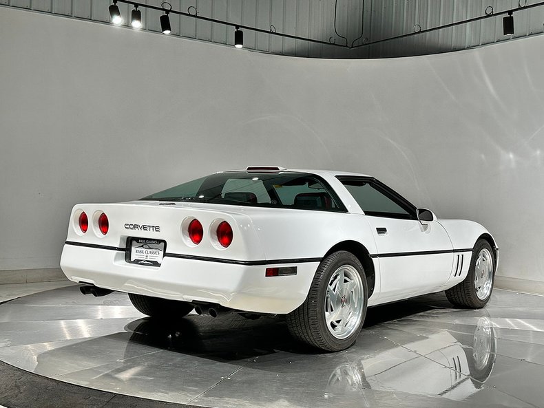 1989 Chevrolet Corvette 5