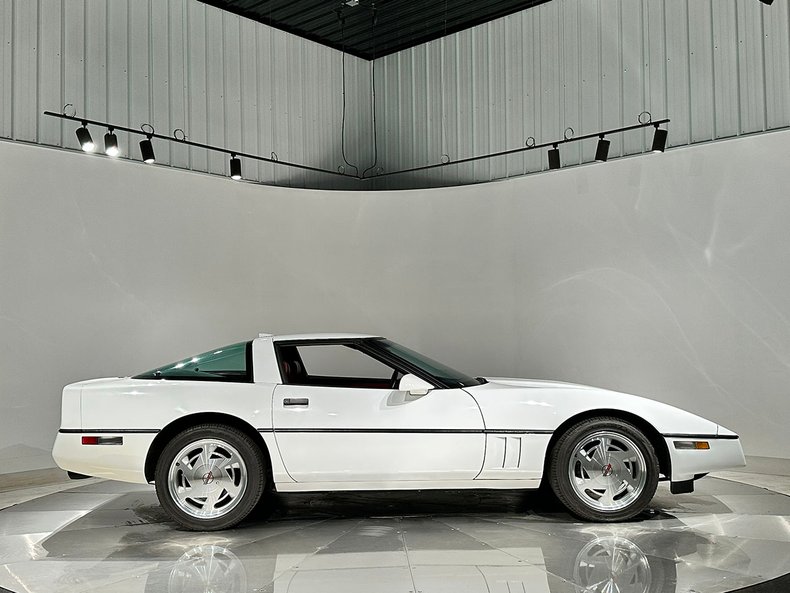 1989 Chevrolet Corvette 4