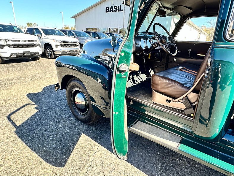 1949 Chevrolet 3800 38