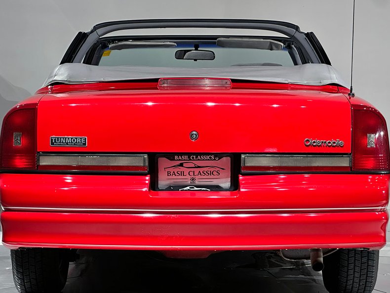 1991 Oldsmobile Cutlass 33