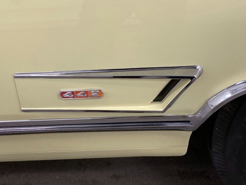 1965 Oldsmobile 442 35