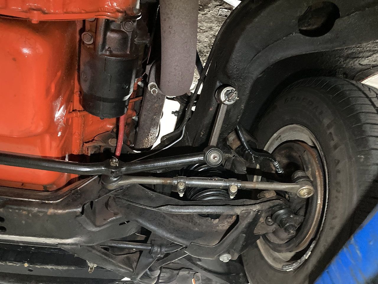 thumbnail image 2 of Center Drag Link For 1965-1966 Chevy Impala – Steering Linkage Replacement 2 of 3