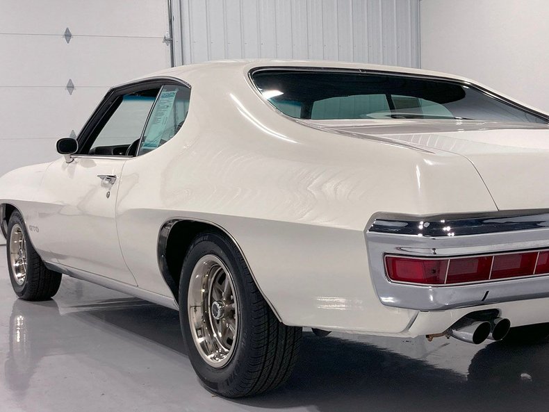 1971 Pontiac GTO 22