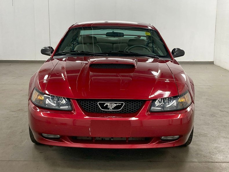 2003 Ford Mustang 4
