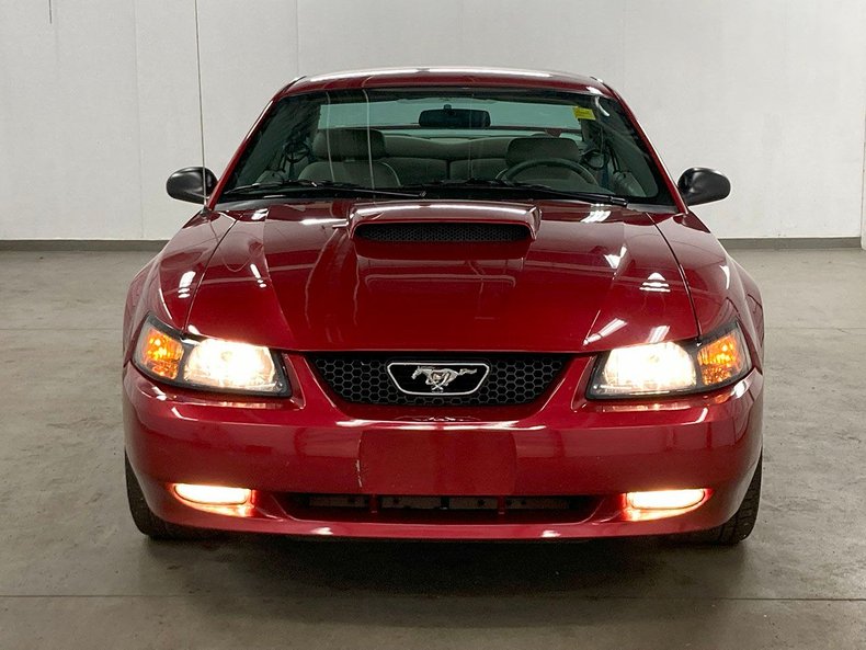 2003 Ford Mustang 25