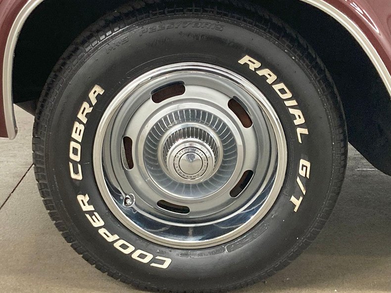 1966 Chevrolet Impala 18