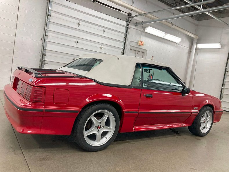 1989 Ford Mustang 51
