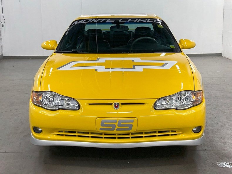 2002 Chevrolet Monte Carlo 4