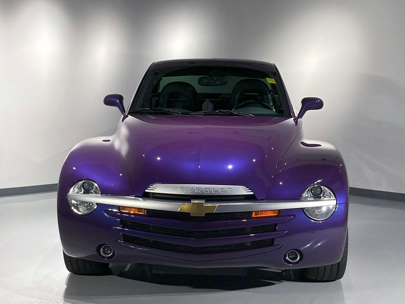 2004 Chevrolet SSR 3