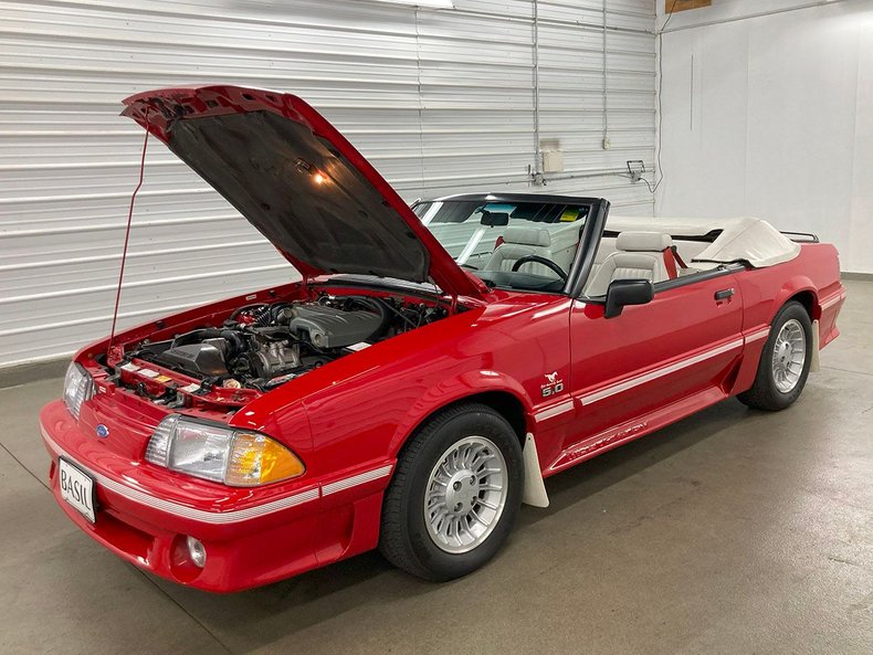 1990 Ford Mustang 65