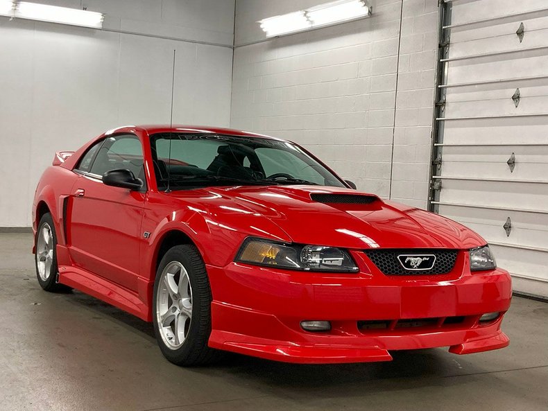 2001 Ford Mustang 76
