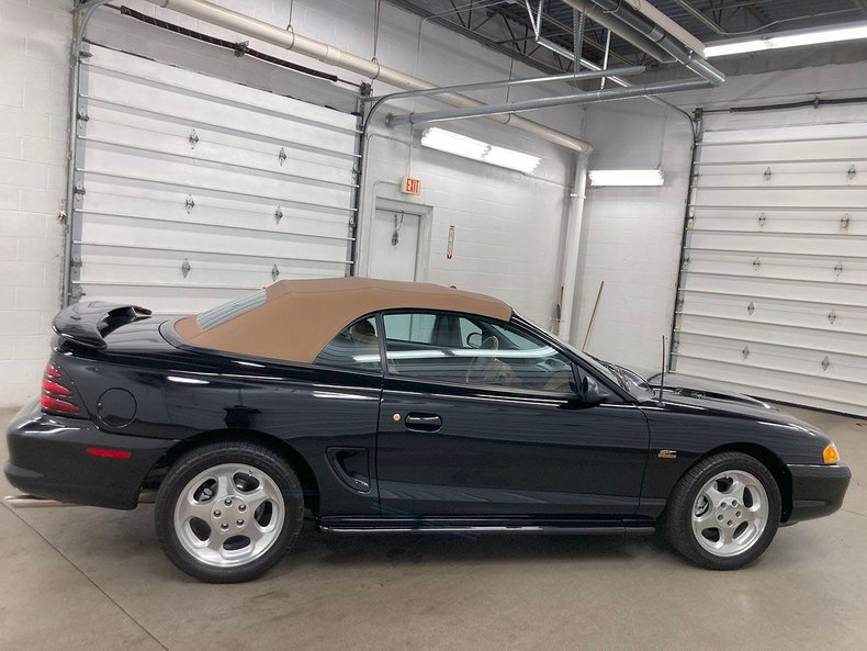 1995 Ford Mustang 62