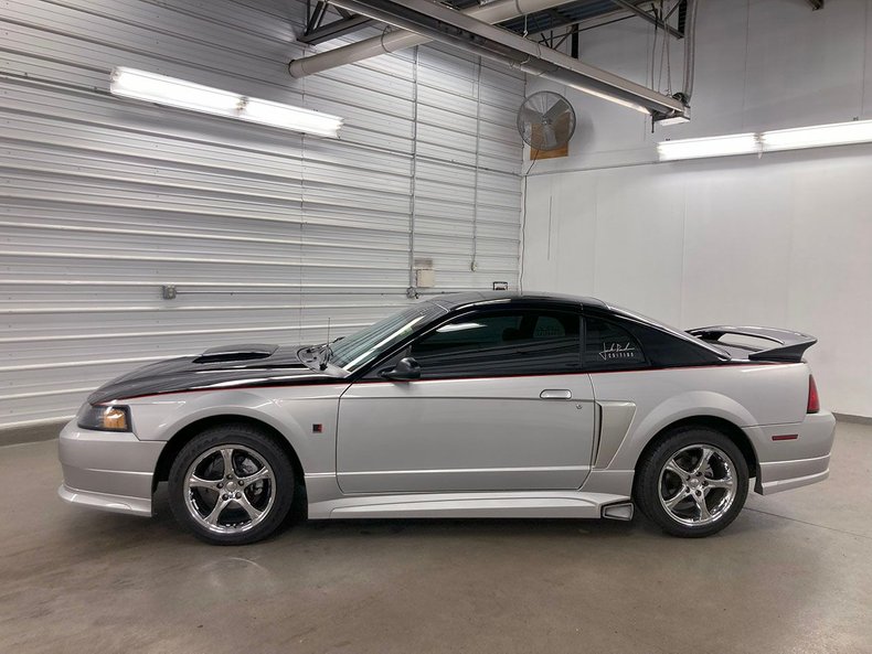 2004 Ford Mustang 68