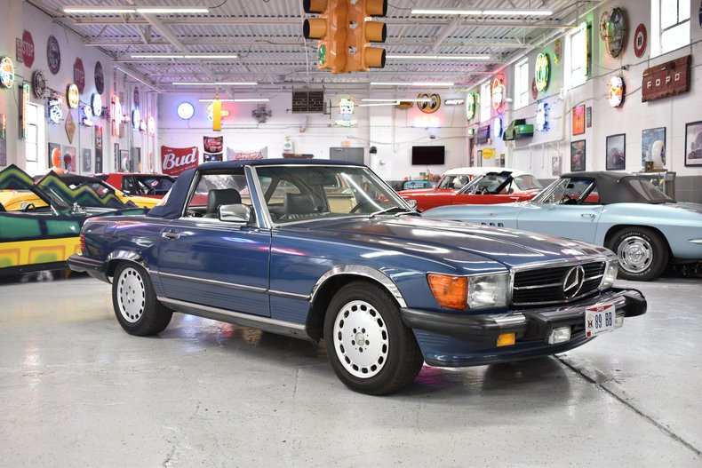 1989 Mercedes-Benz 560 Series 1