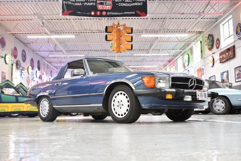 1989 Mercedes-Benz 560 Series 3