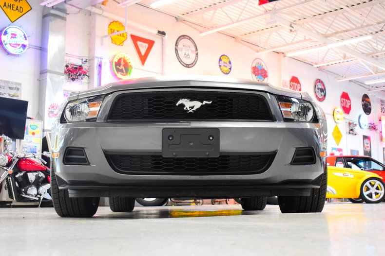 2011 Ford Mustang 6