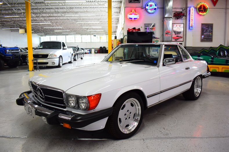 1988 Mercedes-Benz 560 27