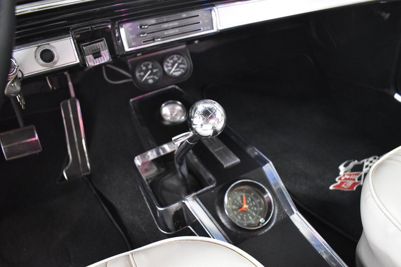 1965 Chevrolet Impala 50