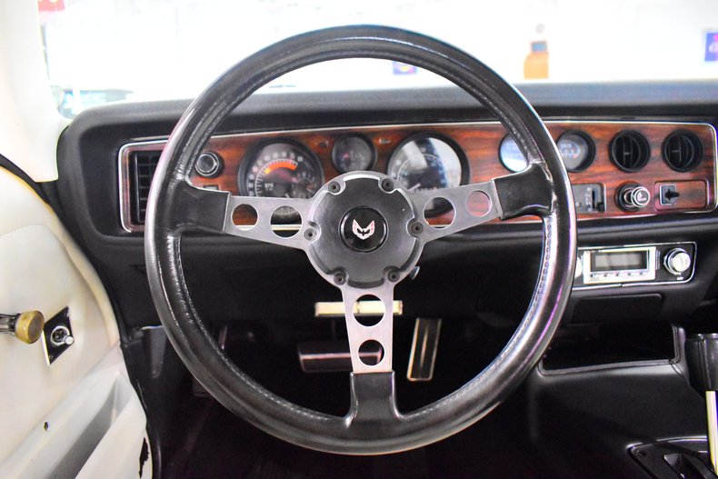 1976 Pontiac Firebird 51