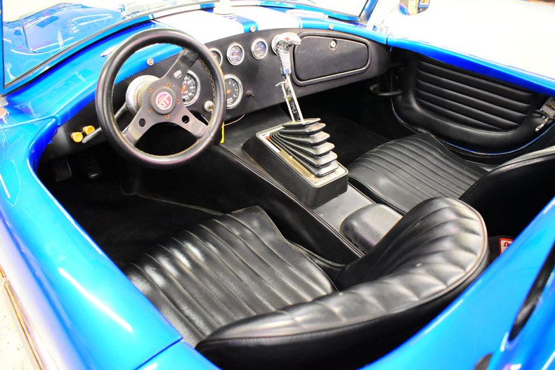 1965 Shelby Cobra 40