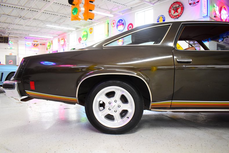 1975 Oldsmobile Cutlass 7