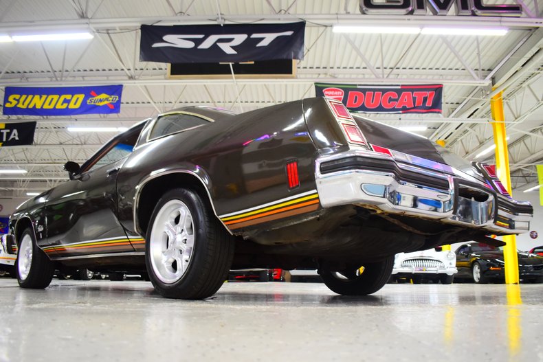 1975 Oldsmobile Cutlass 17