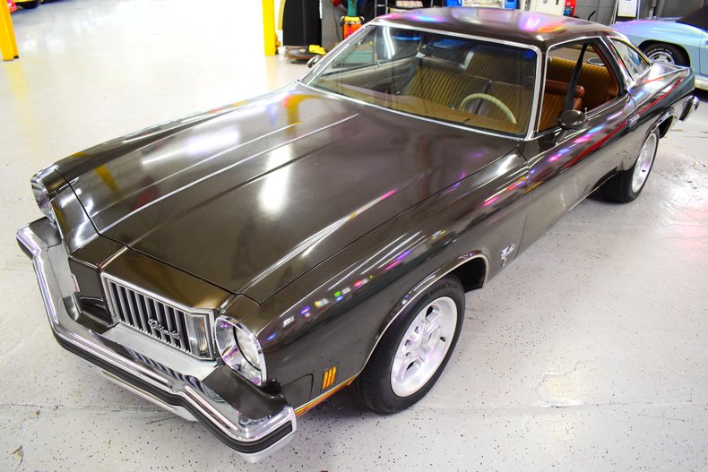 1975 Oldsmobile Cutlass 24
