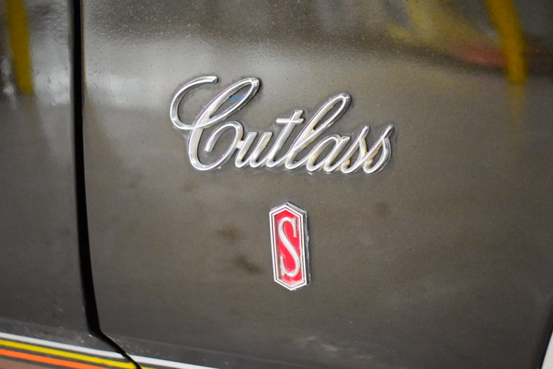 1975 Oldsmobile Cutlass 34