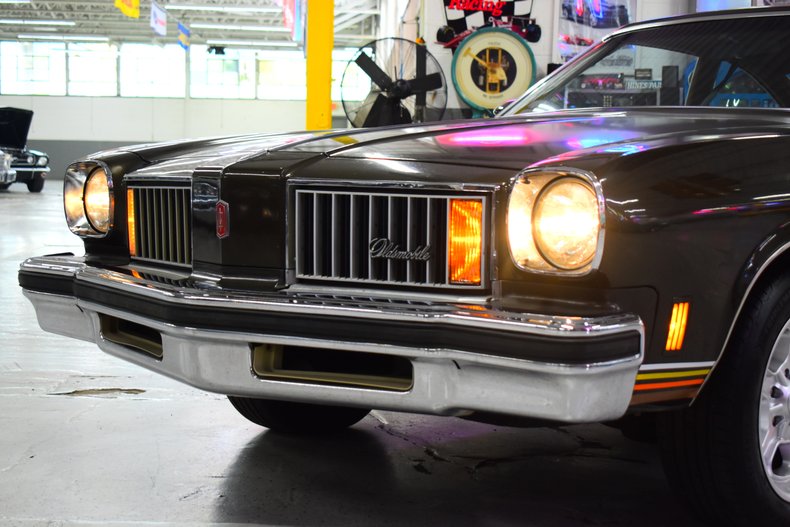 1975 Oldsmobile Cutlass 48