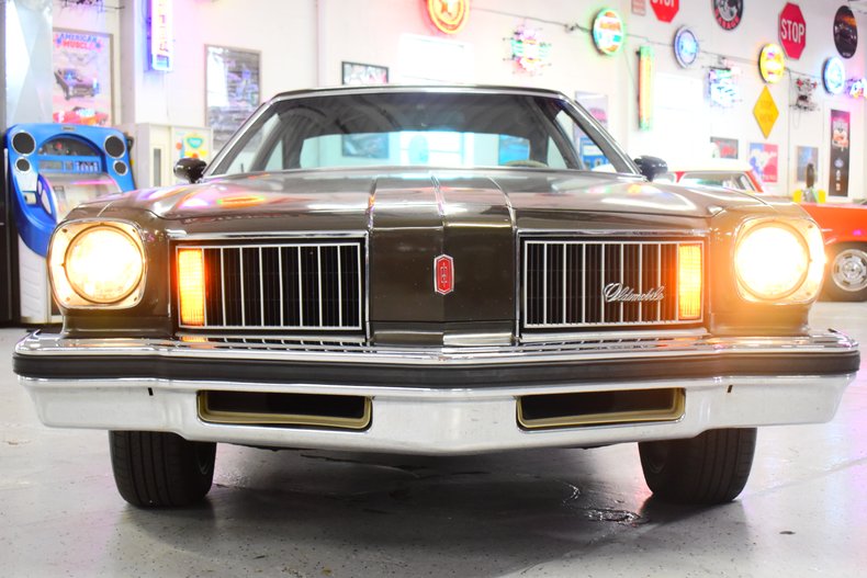 1975 Oldsmobile Cutlass 49