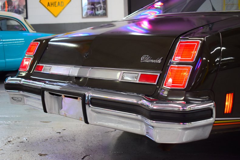 1975 Oldsmobile Cutlass 51