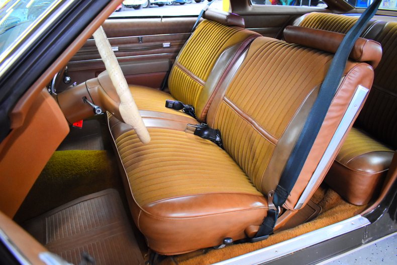 1975 Oldsmobile Cutlass 54