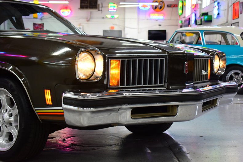 1975 Oldsmobile Cutlass 50