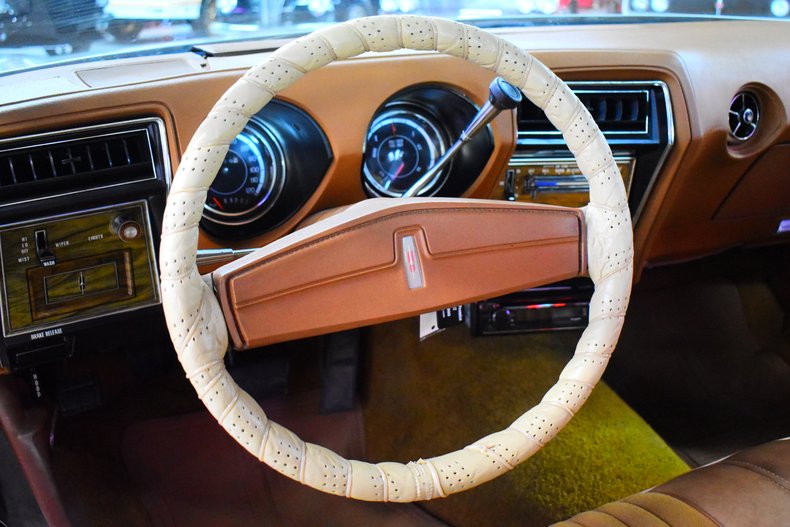 1975 Oldsmobile Cutlass 57