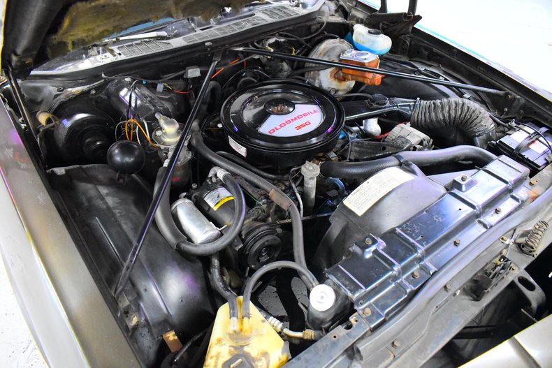 1975 Oldsmobile Cutlass 78