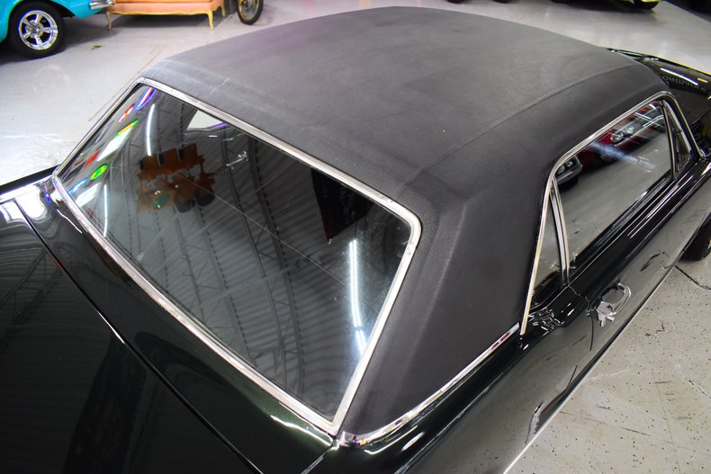 1966 Ford Mustang 40