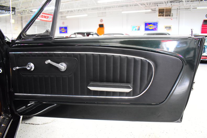 1966 Ford Mustang 73