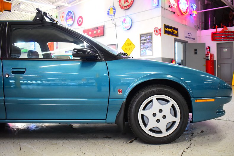 1995 Saturn S-Series SW2 Wagon 8