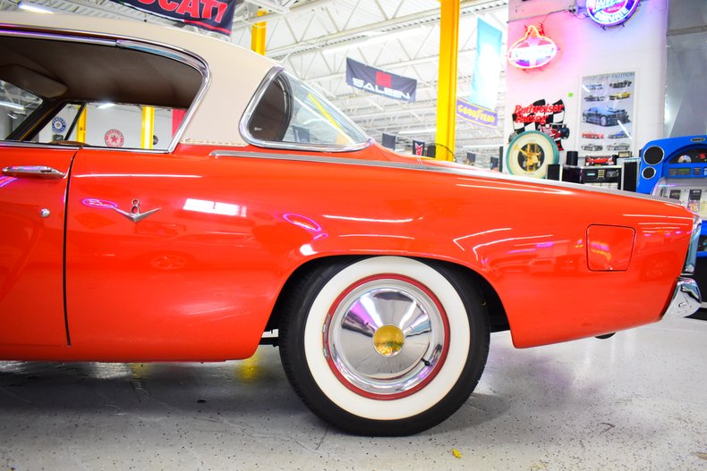 1953 Studebaker Commander 22