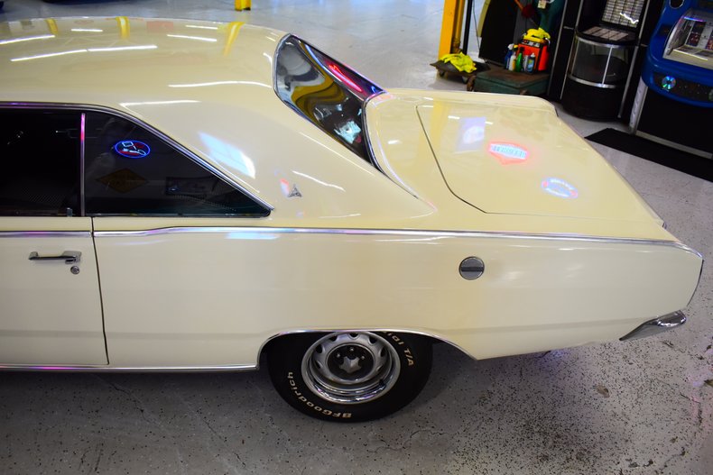 1967 Dodge Dart 19