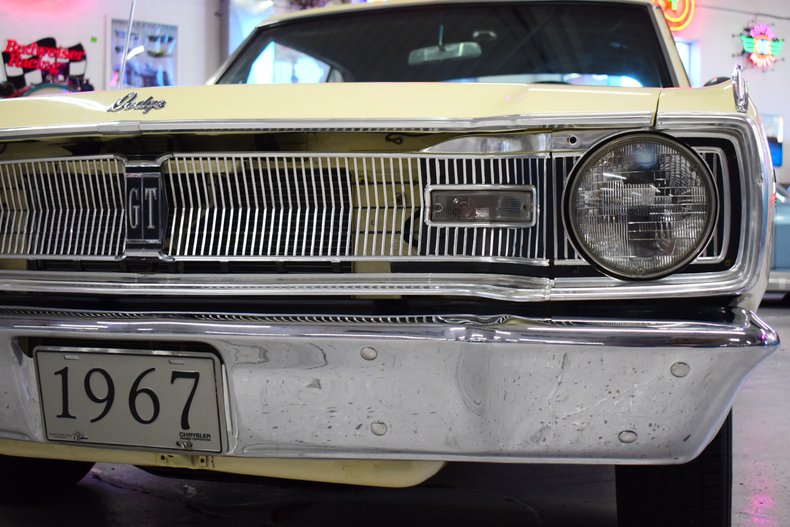 1967 Dodge Dart 30