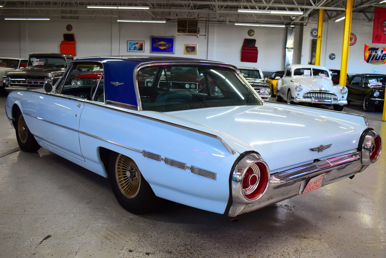 1962 Ford Thunderbird 15