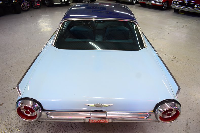 1962 Ford Thunderbird 13