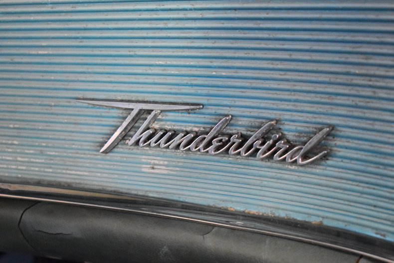 1962 Ford Thunderbird 75