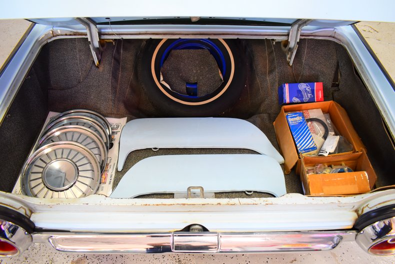 1962 Ford Thunderbird 91