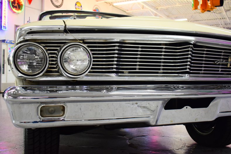 1964 Ford Galaxie 28