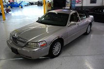 For Sale 2004 Lincoln Town Car
