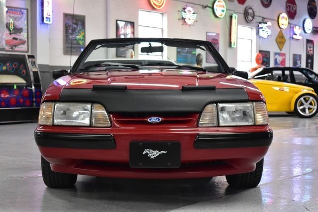 1988 Ford Mustang 4